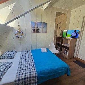 6B Meridian studio with Sauna