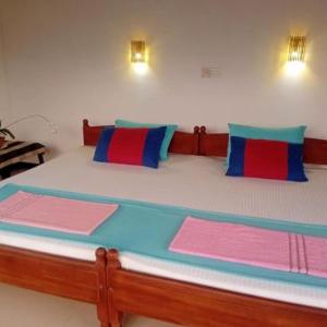 Hikka Rooms 280
