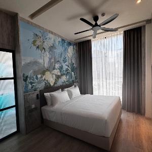Fifth Avenue Hotel
