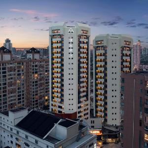 Atour Hotel Shanghai Jing'an Temple Nanjing West Road