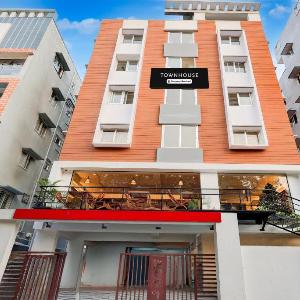 Townhouse MVP Sector With Kailasagiri Hill View