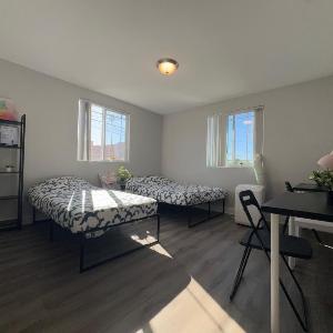 Blue Stay near BMO Stadium and USC Private Room
