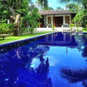 Drift House by Unrushed