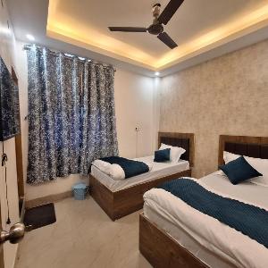 Hotel Yogita Inn