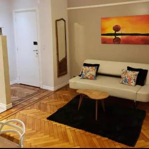 Loft luminoso y cálido en el centro de Buenos Aires Ambiente amplio