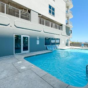 Island Royale 902