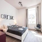 Extra central brand new large home with Air Con Budapest 