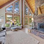 Charming Beach Cabin Close Beach Access Rockaway Beach