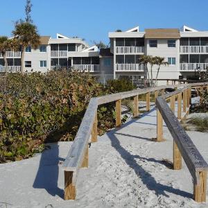 Shell Island Beach Club