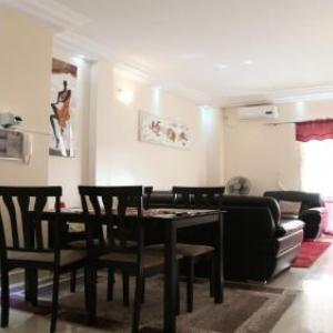 Apartment 25B11 Mixta