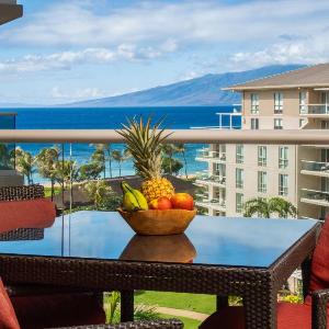 Best Studio Ocean Views at Honua Kai - Soak In Maui Sunsets on This Expansive Lanai -Hokulani 719