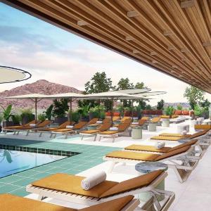 The REMI. Scottsdale Autograph Collection