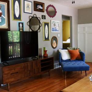 Spacious 4bed super close to UM & Downtown 2 living rooms