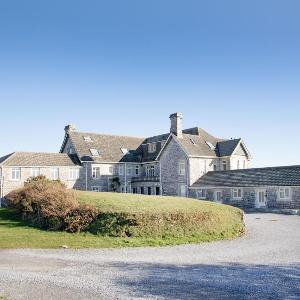 5 The Downs