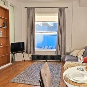 Temple Bar 1BD Large & Newly Upgraded Sleeps 4