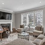 Elegant Condo-Steps from Wrigley Field 32 Nights condo Illinois