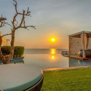 A Dream Hua Hin - Beachfront Retreat