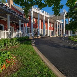 Inn at Black Star Farms