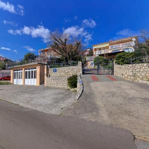Apartment in Novi Vinodolski 53747