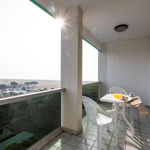 Family beachfront residence in Bibione with pool