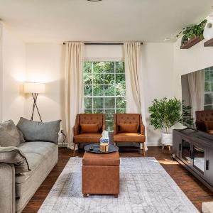 Comfy Duplex w 2 Kings Sofa Bed