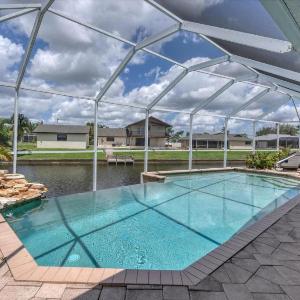 Relaxing Cape Coral Villa 1000: Pool on the Canal