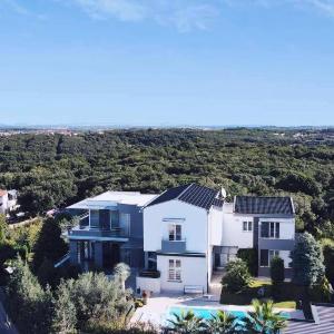 Luxury villa with a swimming pool Pjescana Uvala Pula - 21972