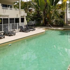 BeachLuxe Sunseeker Sublime Tropical Apartment