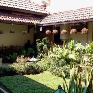 Armi Hotel