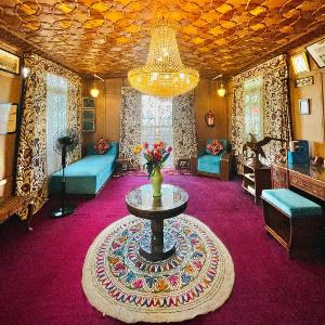 Houseboat New Golden Flower