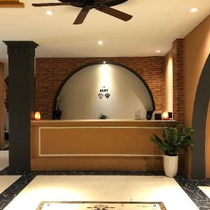 Super OYO Capital O 1173 Le Grand Hanoi Hotel - The Ruby