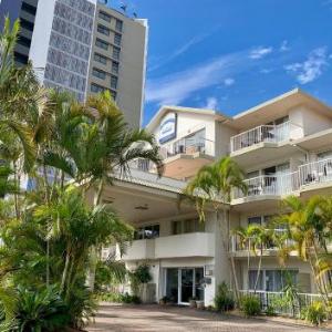 Hotels near Cbus Super Stadium Robina - Outrigger Burleigh