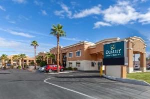 Quality Inn & Suites near Downtown Mesa, Mesa