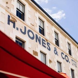 The Henry Jones Art Hotel