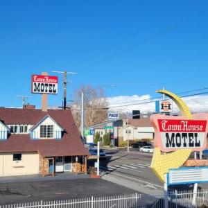 Townhouse Motel