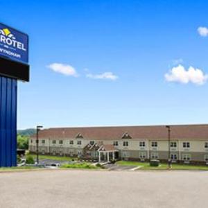 Microtel Inn & Suites by Wyndham Mineral Wells/Parkersburg