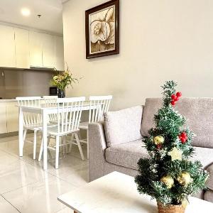 2 Bedroom River View Gym &Pool at Masteri An Phu