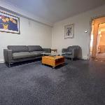 Exquisite 2-Bedroom Luxury Apartment in Prestigious Mayfair H3