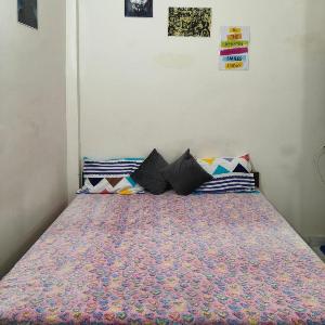little comfortable cozy Room