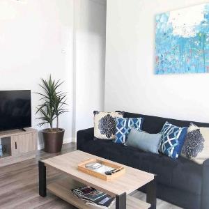 Downtown SD 2BR Suite Free Parking Conv Center