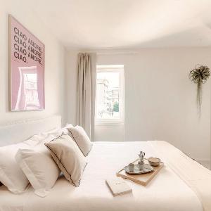 Floristeria Apartment by Quokka 360 - Easy Walk to Como Old Town