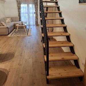 House 23 B2