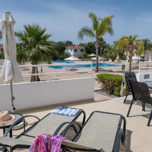 Lontos Nissi 3 Pool Access Apartment