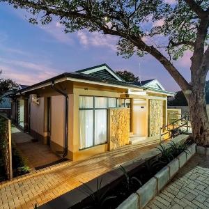 Sea of Dreams Apartments