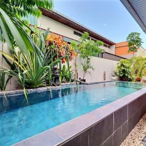 Fare Nãhina - 2 Bedrooms - City Center - Swimming Pool