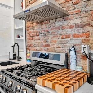 Charming Stay in Louisville's Vibrant Highlands