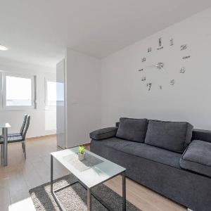 Jozy 1 sea view modern apartment