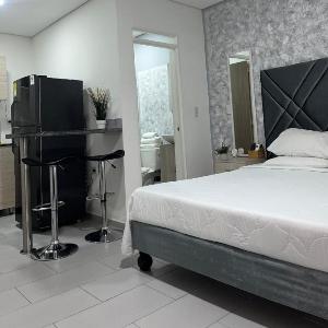 Comodo y centrado Apartaestudio en Cali