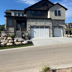 NEW Luxury Home super comfy By Snowbasin & Pow Mow