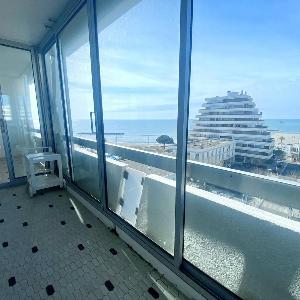 LA GRANDE MOTTE - BEL APPARTEMENT POUR 4 PERSONNES - VUE SUR MER - PARKING
